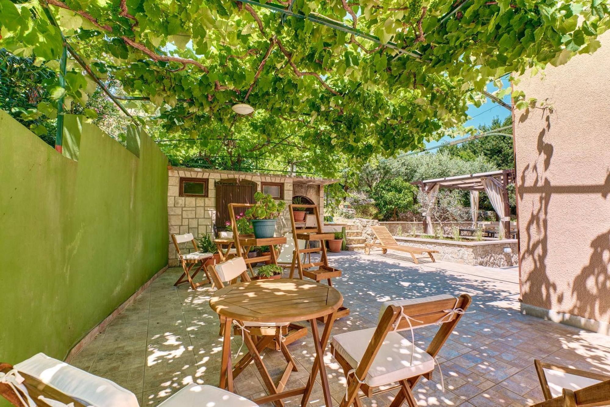 Providenca Accommodation Mali Lošinj Buitenkant foto