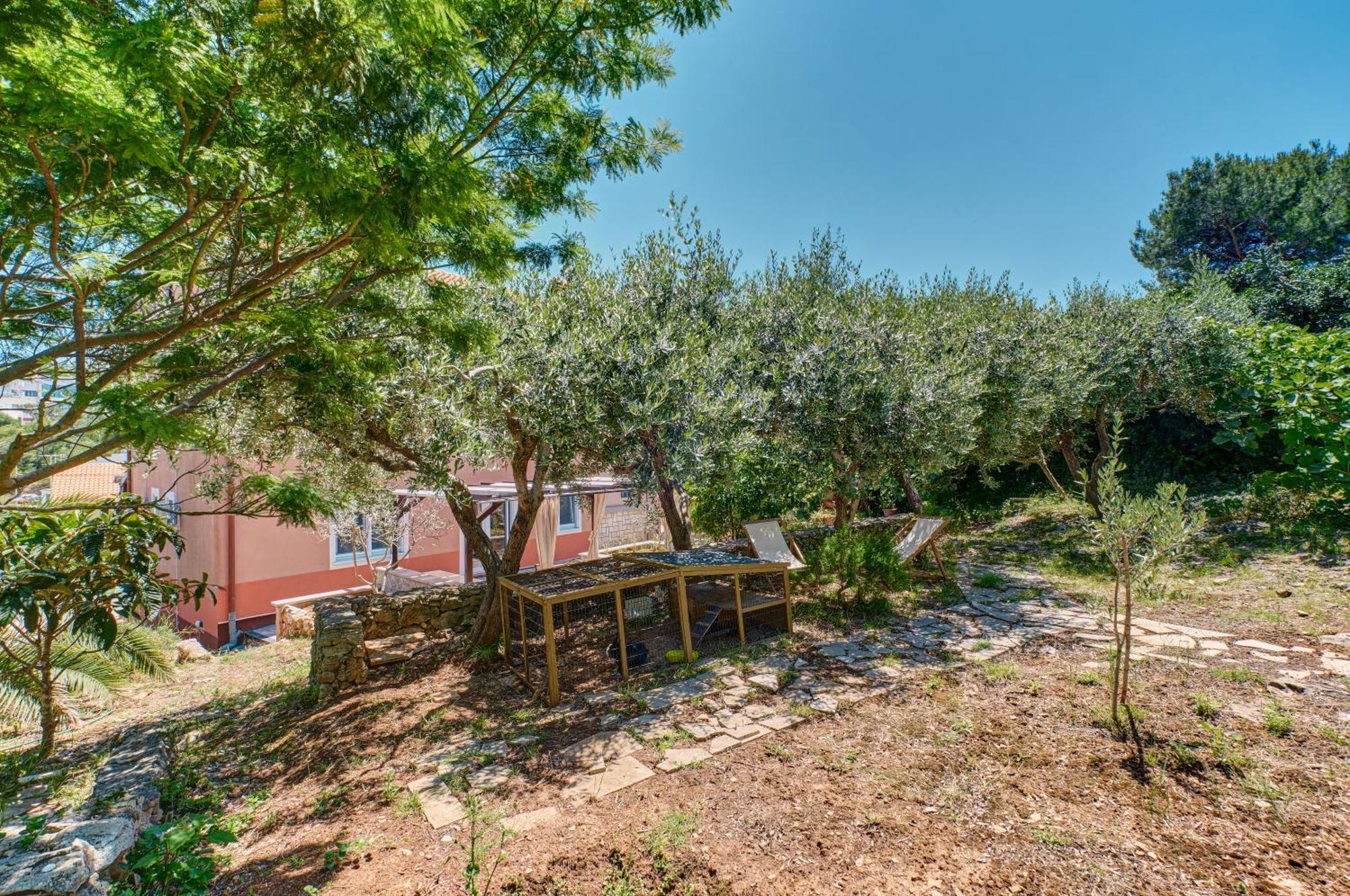Providenca Accommodation Mali Lošinj Buitenkant foto